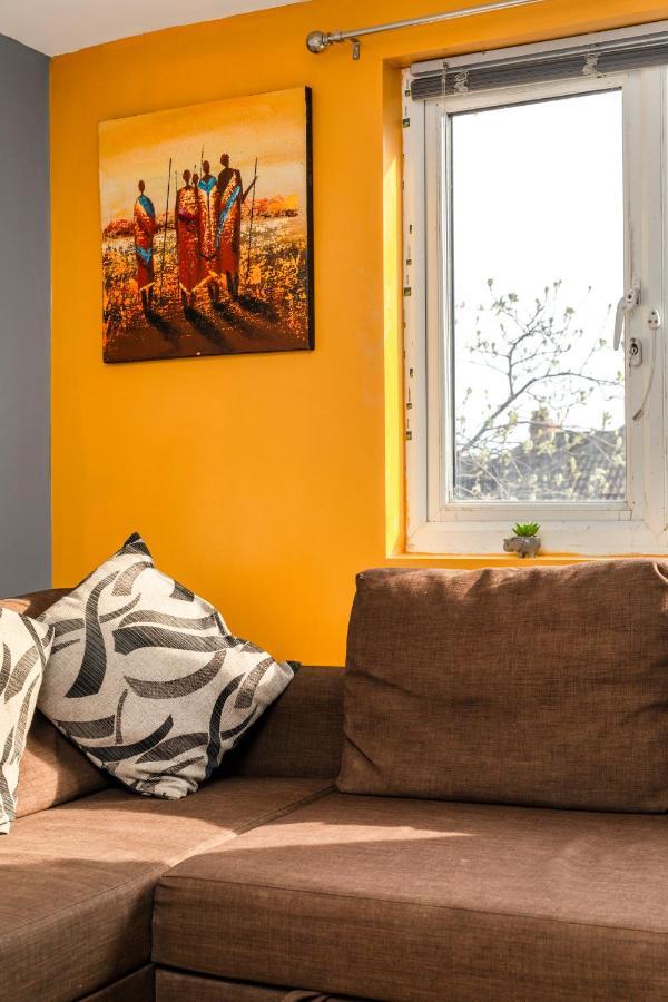 Stockton Town Centre Studio Apartments Free Parking And Wi-Fi Zewnętrze zdjęcie